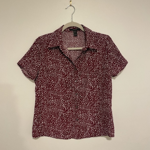 Burgundy polka dot blouse Size S - Picture 1 of 4